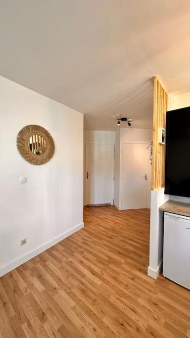 Villeurbanne • T2 Fraternite • Hostisy Экстерьер фото